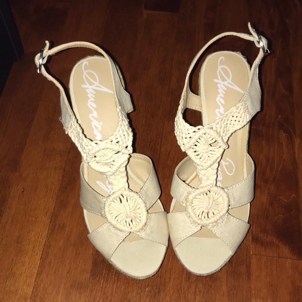 American Rag braided hemp wedge